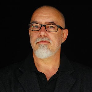 Profile picture for Roberto Varea