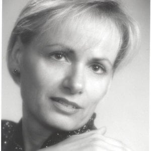 Profile picture for Annette Martini