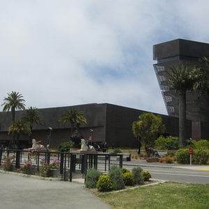 Profile picture for de Young Museum