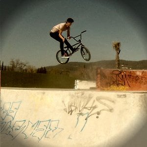 Profile picture for Dzadouw