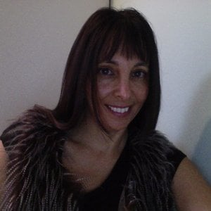 Profile picture for Stefani Bardin