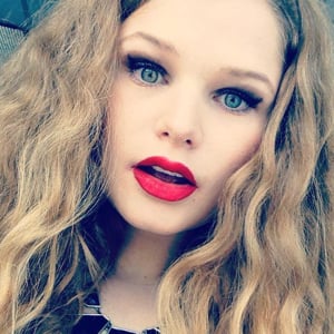 Profile picture for Anya White
