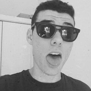 Profile picture for Henrique Martin