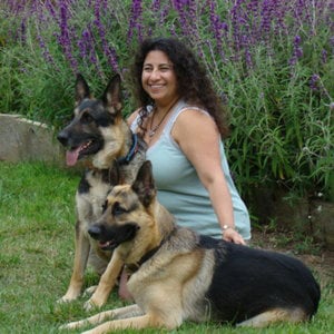 Profile picture for Carmela Moreno