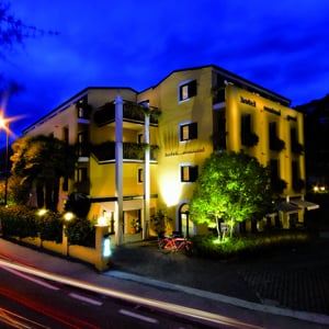 Profile picture for Hotel Santoni