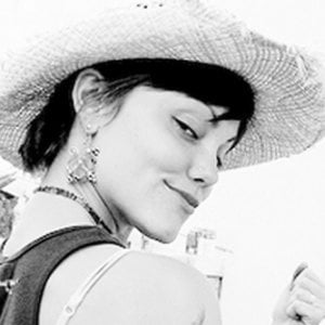 Profile picture for corinne leigh
