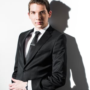 Profile picture for Eli Bennett