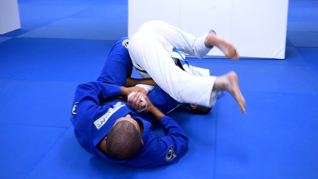 Omoplata to armbar