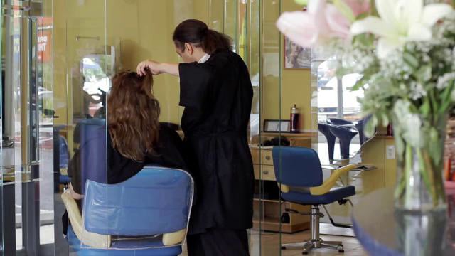 Promo for Mancini de Paris Salon