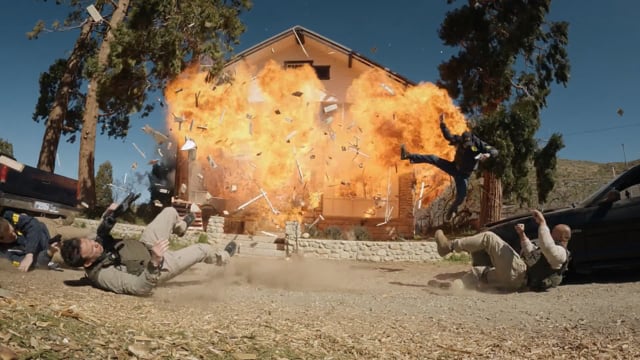 S.W.A.T. - "IT'S A TRAP"