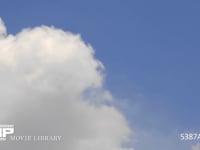 青空と雲の微速度撮影 逆巻く雲の動き