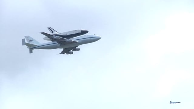 Space Shuttle Flies Over New York
