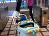 Planka med barnvagn