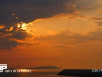 瀬戸内海の日没　微速度撮影　4K 雲の多い日の日没　瀬戸内海