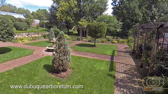 A walk through the English Garden
