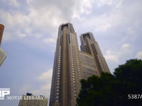 東京　新宿東京都庁と雲の動き　微速度撮影　4K 都庁ビルと雲の流れ