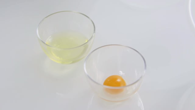 Technique: How to Separate Eggs