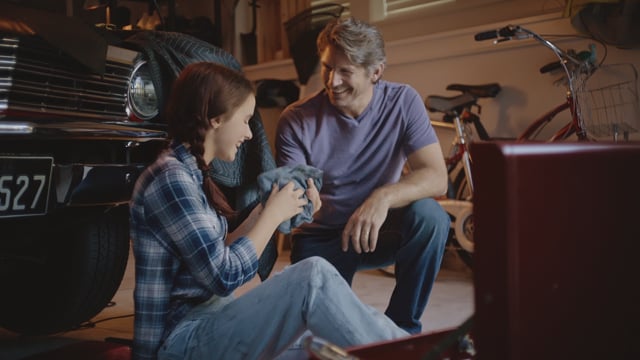 Famous Footwear - Customer Case Study