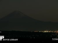 富士山 日が暮れる。右側は韮崎市（タイムラプス撮影）