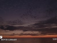 日の入り直後の水平線と空 タイムラプス、フィックス撮影