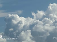 積雲のクローズアップ微速度撮影 積雲の変化のクローズアップ微速度撮影　DCI 4K　フィックス撮影