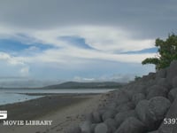 沖縄県泡瀬の干潟　04 沖縄県泡瀬の干潟ととテトラポット　DCI 4K　フィックス撮影