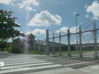 一般道と米軍基地のゲート 一般道と米軍基地のゲート　DCI 4K　ノーマルスピード　パン
