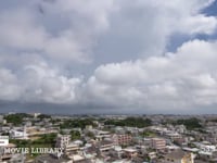 高台から望む町並みと青空の微速度撮影 (DCI 4K) 高台から望む微速度撮影の風景　住宅街の風景　DCI 4K　タイムラプス　フィックス撮影