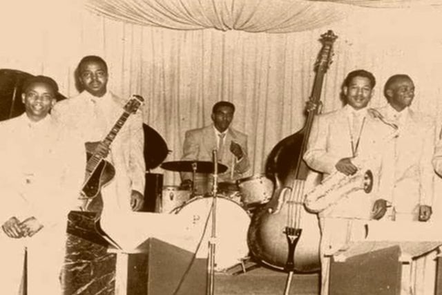 Earl Palmer Bio - the most recorded drummer in history, with Mitch Woods.