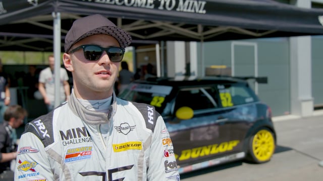 JCW MINI CHALLENGE - Rob Smith