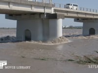 大井川下流　台風24号上陸の翌日 10月1日撮影　島田市谷口橋付近