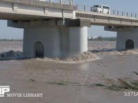 大井川下流　台風24号上陸の翌日 10月1日撮影　島田市谷口橋付近