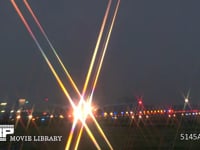 着陸する飛行機 タイムラプス・1shot/1sec