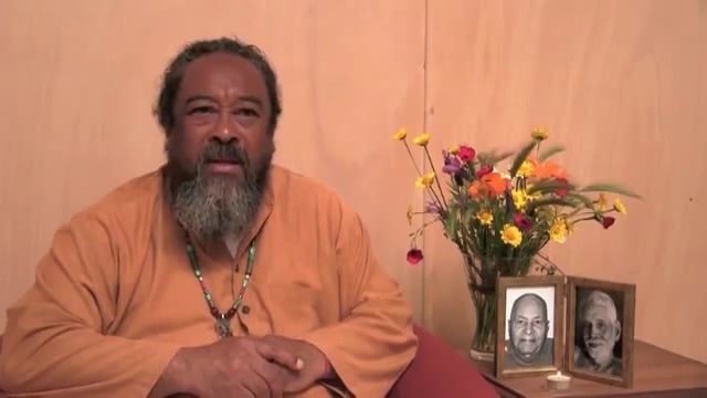 Mooji Video: A Few Words About Yoga