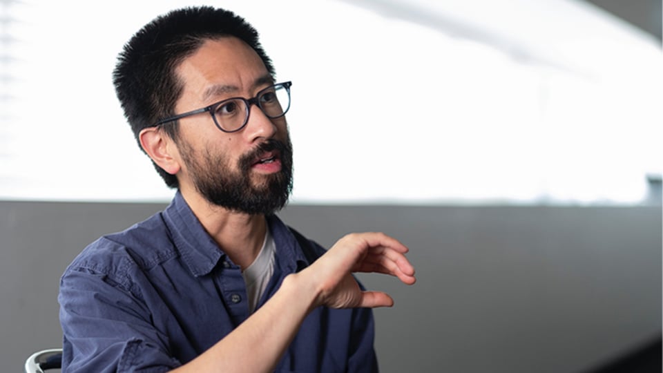  Alexander Chen 