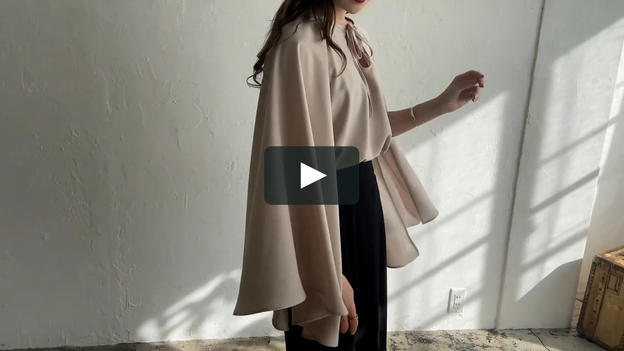 Acka original flare slit blouse