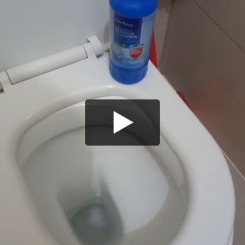 Toilet Bleach Cleaner