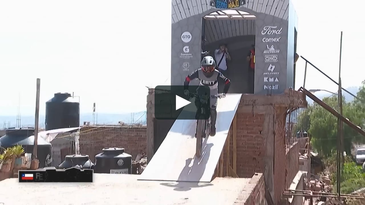 THIS IS INSANITY!! Top 3 Runs from Red Bull Guanajuato Cerro  on  Vimeo