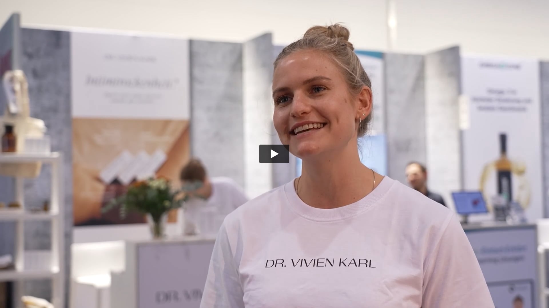 Vorschau des Videos von DR. VIVIEN KARL