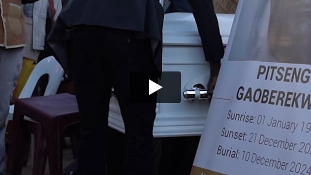 "Finalmente Pitseng riposa accanto agli antenati"