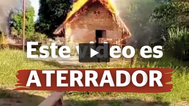 Incendio de casas ye'kwana por mineros ilegales en Venezuela