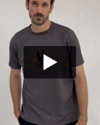 エンブロイダリーグラフィック Tシャツ