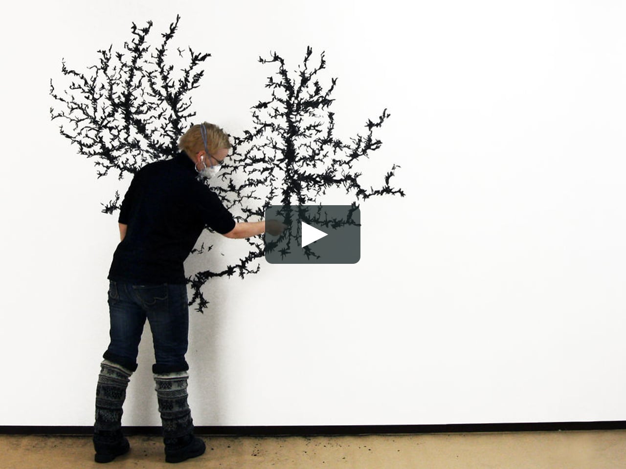 Newborn (Breathing Roots), wall drawing 2012 on Vimeo