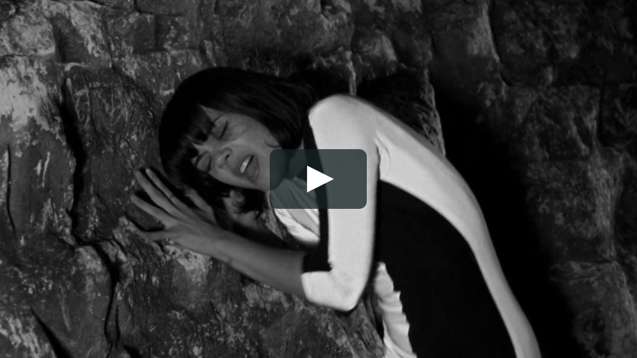 seno comestible Y equipo Bat For Lashes — “All Your Gold” on Vimeo
