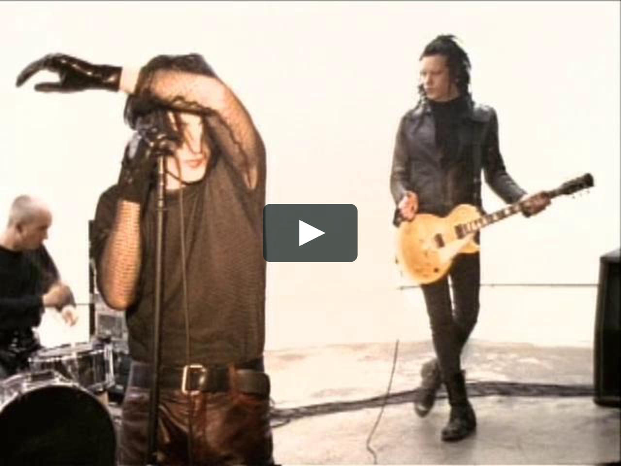 Nine Inch Nails: March Of The Pigs (1994) on Vimeo