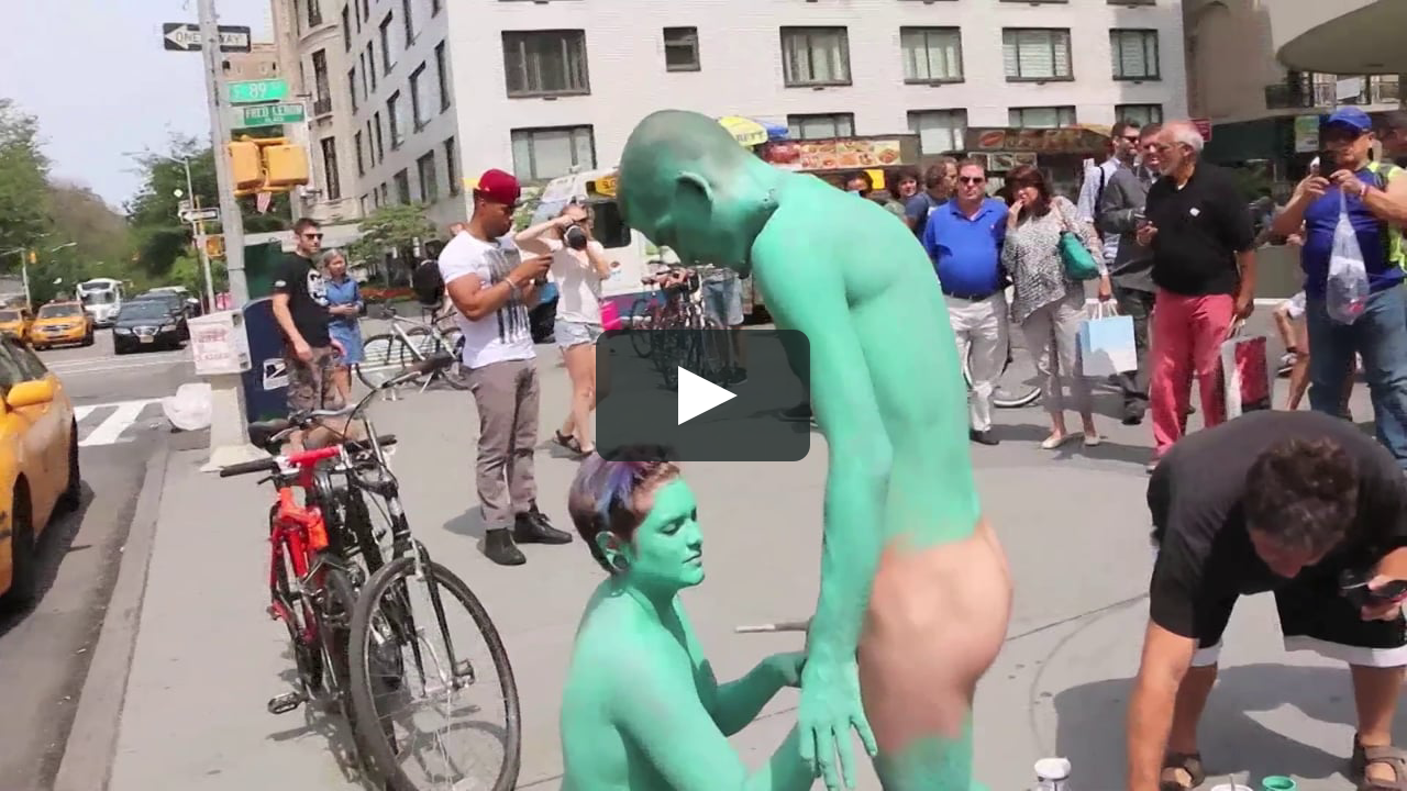 Andy Golub Nude Outdoor Bodypainting - New York City 2014.