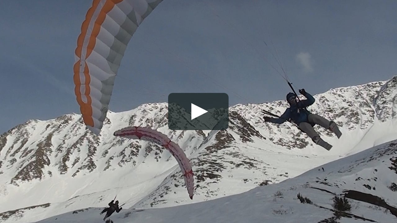 Vol à ski  (Speed Flying) à Balme, Chamonix.