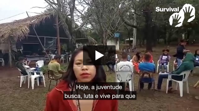 "O jovem hoje busca sobreviver no meio desse caos que o governo cria"