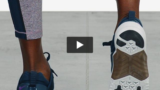 Free Metcon 2 Shoe - Women's - Video