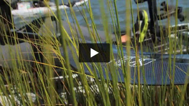 Shuna Hooked Fiberglass 2-Piece Paddle - Straight Shaft - Video